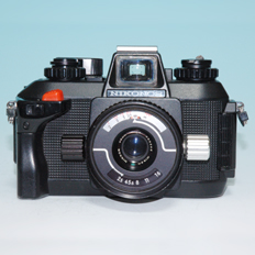 Nikon NIKONOS IV-A 35mm/2.5 水中カメラ